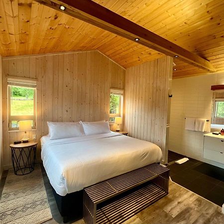 Cedar Park Resort Port McNeill Buitenkant foto